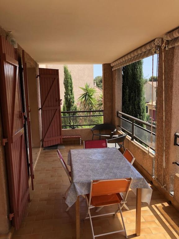 Appartement 60M2 - 2 Chambres A Une Minute Des Plages, Parking Prive Sausset-les-Pins Exterior foto